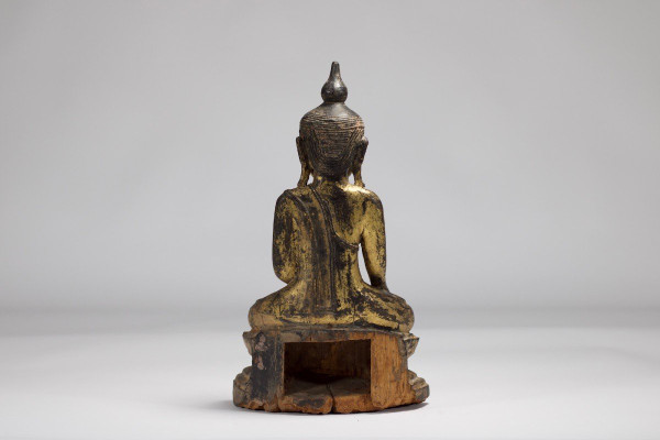 Bouddha Birman En Bois Doré