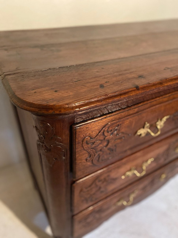 Commode Louis XV Fin18e Chêne Liégeoise ( prix spécial actuellement sur simple demande)