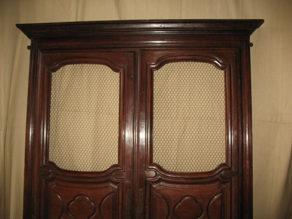 Facade of woodwork or library doors in walnut, late 18th century, Louis XIV style