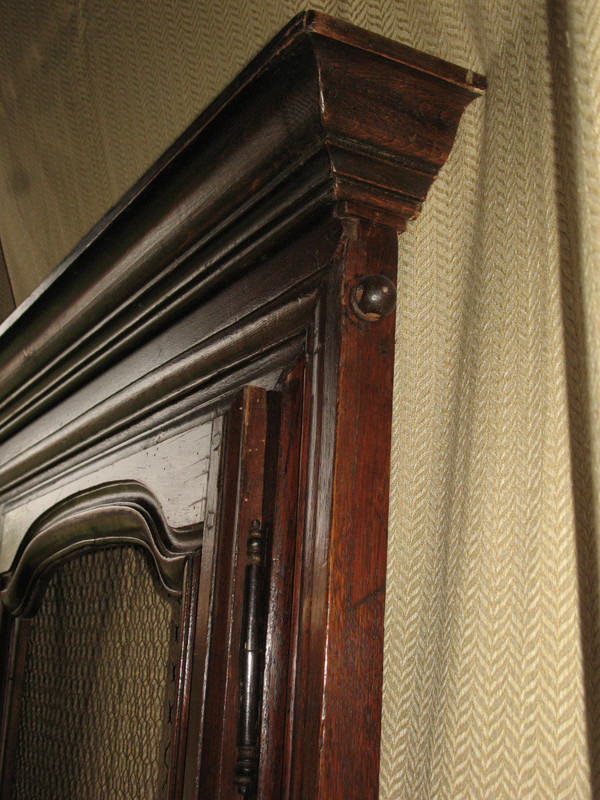 Facade of woodwork or library doors in walnut, late 18th century, Louis XIV style