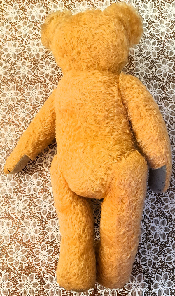 Teddy bear with glass eyes 1920s or 1930s height 57 cm