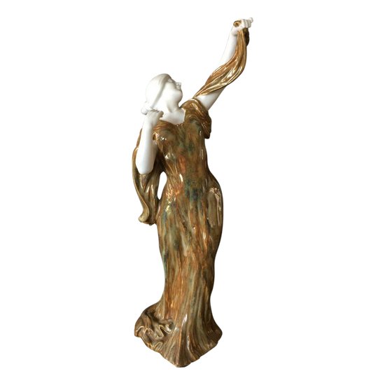 Céramique Art Nouveau. Grès émaillé et Biscuit. Danseuse.