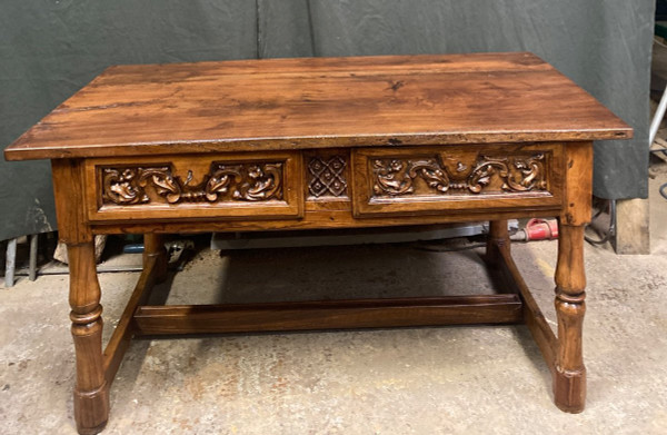 Louis XIV Spanish Desk Table 18th In Walnut