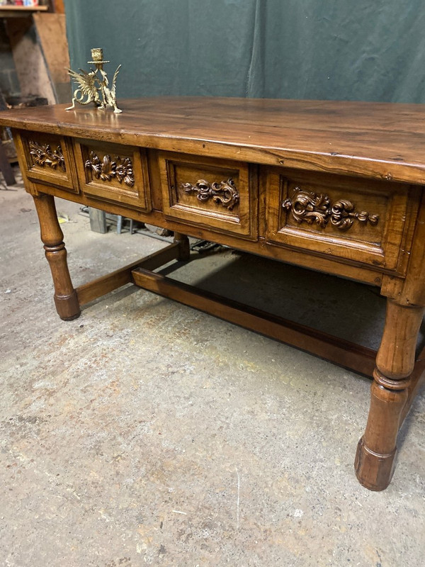 Louis XIV Spanish Desk Table 18th In Walnut