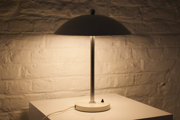 Wilhelm Gispen, Lampe “5015”.