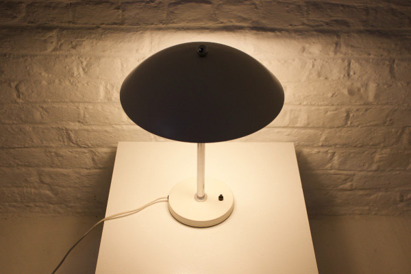 Wilhelm Gispen, Lampe “5015”.