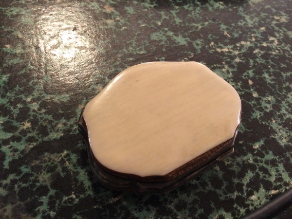 Small coin purse