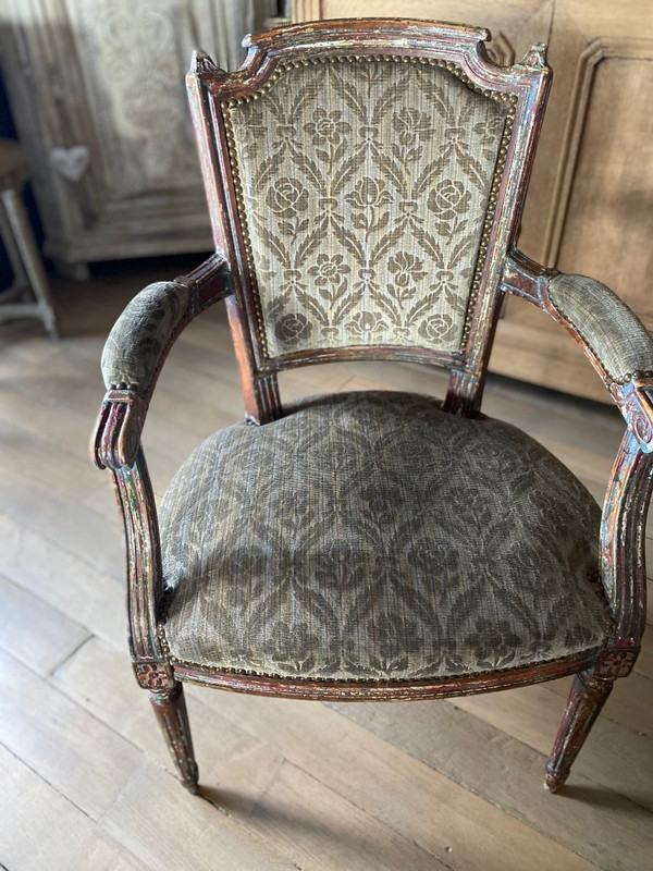 Coppia di poltrone Luigi XVI del XIX secolo, cappelli da gendarme