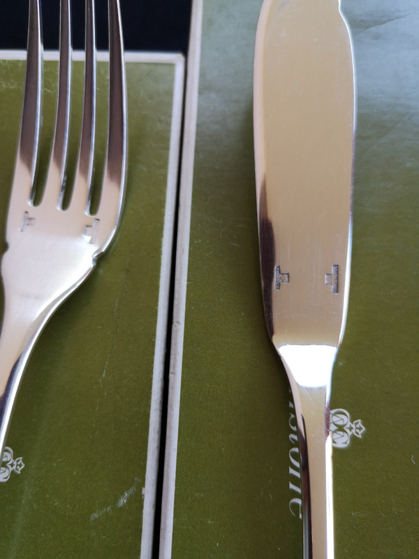 Cutlery model "CLUNY" in silver metal Christofle goldsmith (101 pieces)