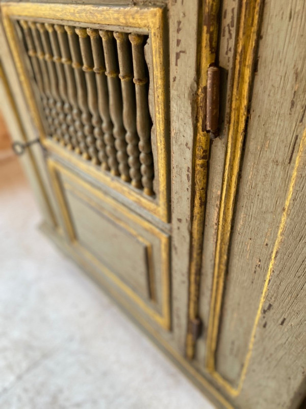 Buffet pantry 18th century south of France one door with small turned balusters