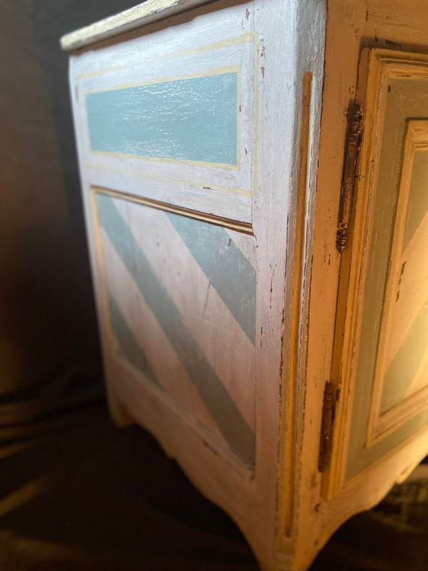 Dressoir En Chêne Polychrome Louis XV Régional 18e Siècle