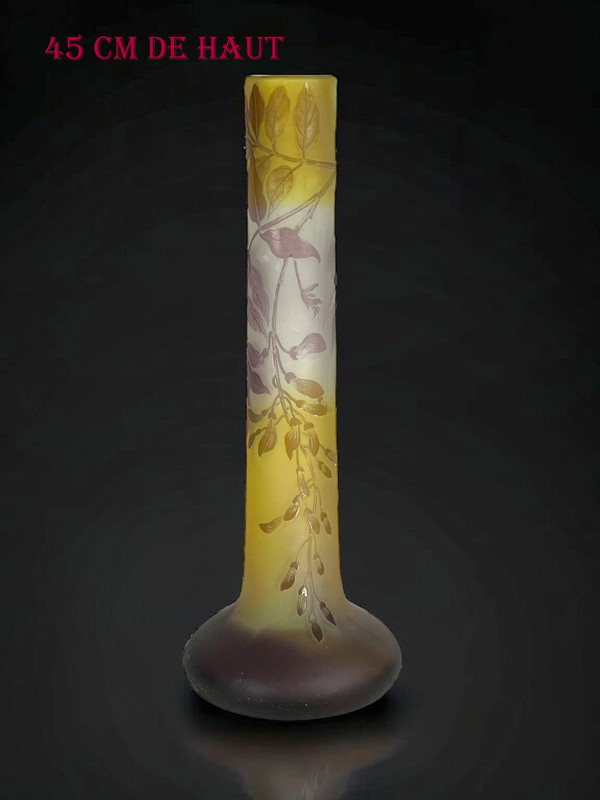 VASE BY ÉMILE GALLÉ NANCY WITH ART NOUVEAU PERIOD FOLIAGE DECORATION, 45 CM