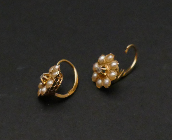 Dormeuses Anciennes Diamant Et Perles Fines.
