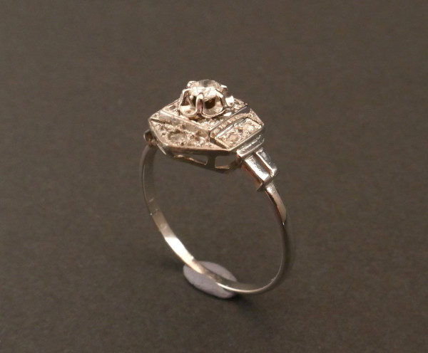 Bague Diamants, époque Art Déco.