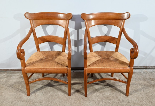 Paire de Fauteuils de Propriété en Merisier Massif, époque Restauration – 1ère Partie XIXe