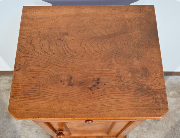 Table de Chevet en Merisier et Frêne – Fin XIXe