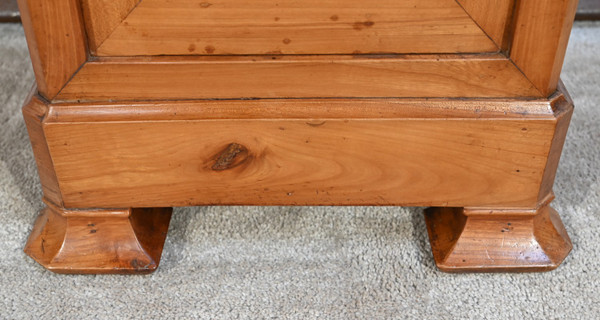 Table de Chevet en Merisier et Frêne – Fin XIXe