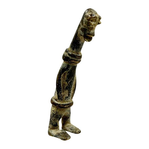 STATUETTE ANTHROPOMOPRHE - Culture Kotoko, Afrique centrale, Tchad - Fin du XIXème siècle – début du XXème siècle 