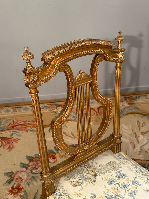 Paire De Chaises Lyre En Bois Doré De Style Louis XVI Epoque XIXème