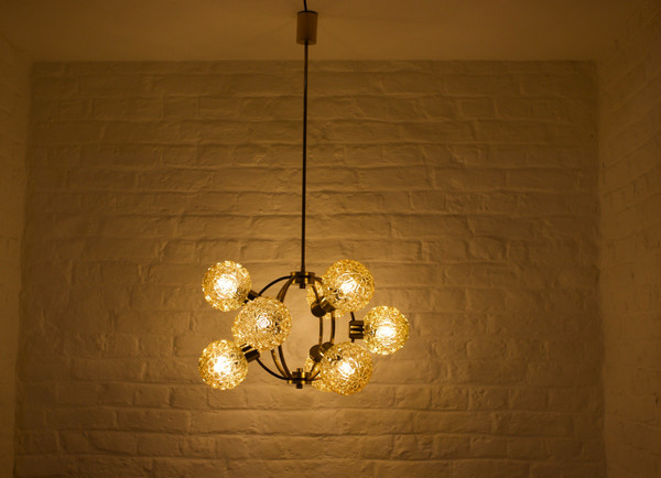 Lustre à globes ambrés style H. Tynell