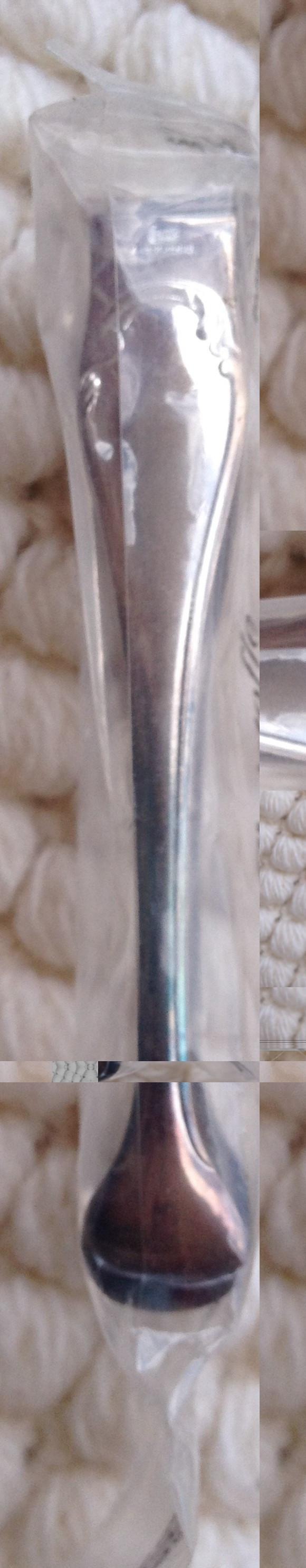 Pretty sugar tongs in silver metal model Pompadour goldsmith Christofle (new in closed blister)