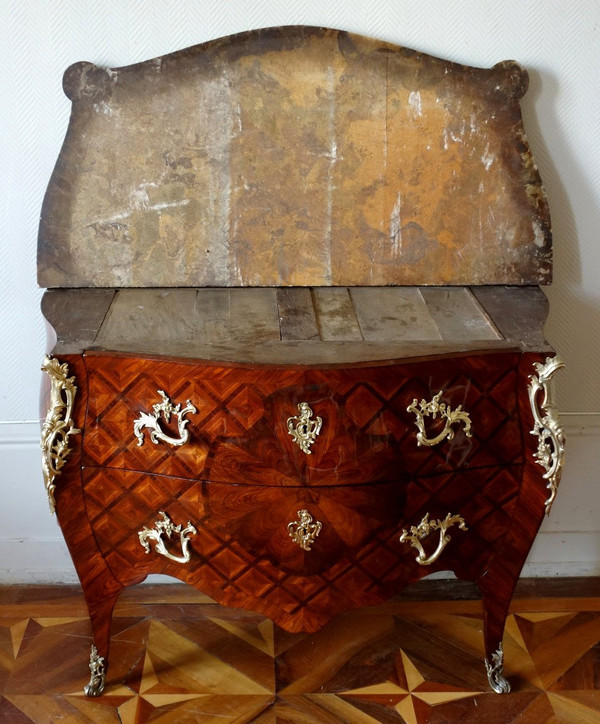 Commode Louis XV En Marqueterie De Bois De Violette