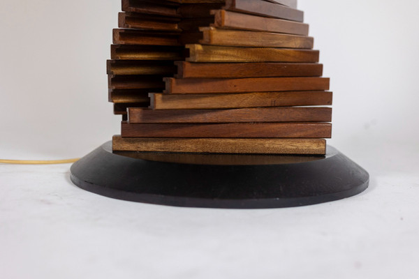 Base lampada scultorea in legno. Anni '80