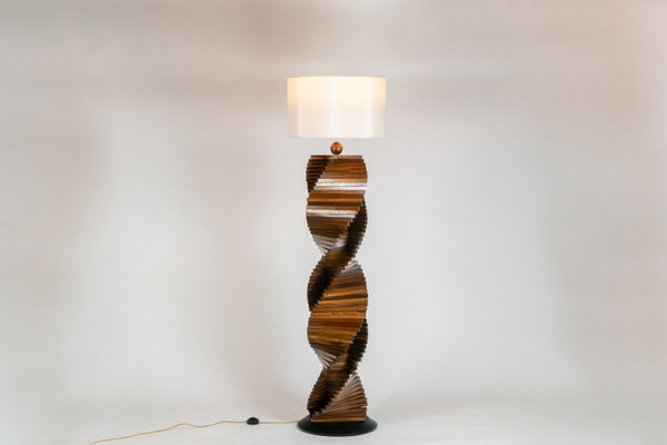Base lampada scultorea in legno. Anni '80