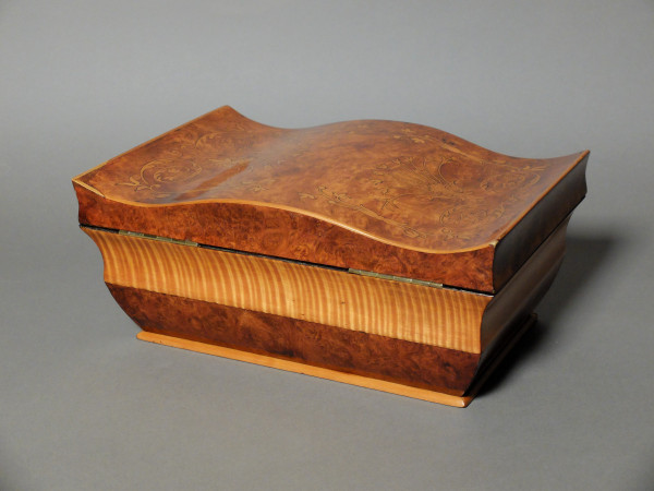 Coffret Charles X en marqueterie