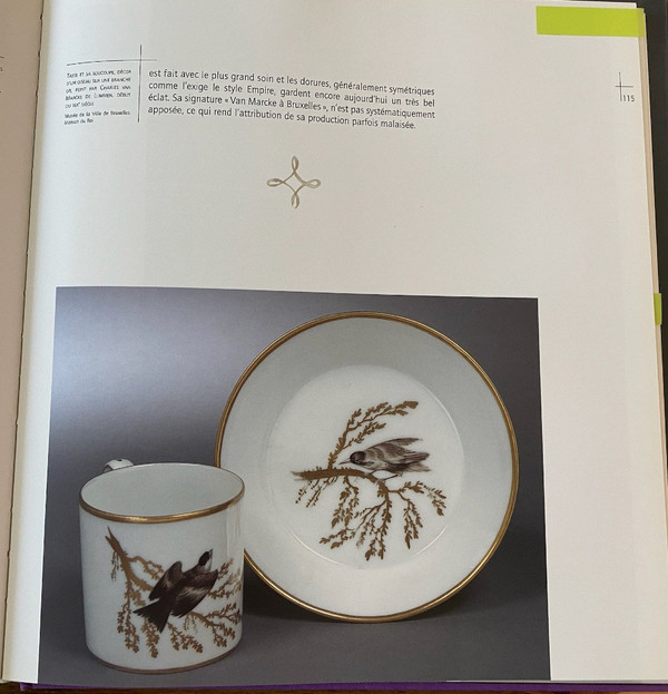 Directoire period Brussels Porcelain Coffee Service: 8 Bird Cups