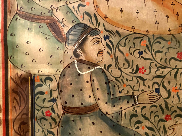 Belle grande gouache Indienne du 19ème siècle bien encadrée représentant des Dignitaires dans un jardin clos de palais