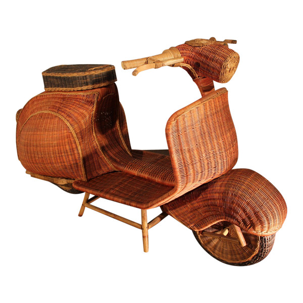 Scultura in vimini e bambù