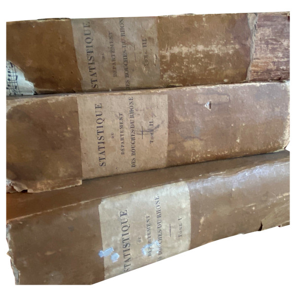 3 volumi in 4 non rifilati della "Statistica del dipartimento delle Bocche del Rodano dedicata al Re da M. le Comte de Villeneuve". Marsiglia 1821