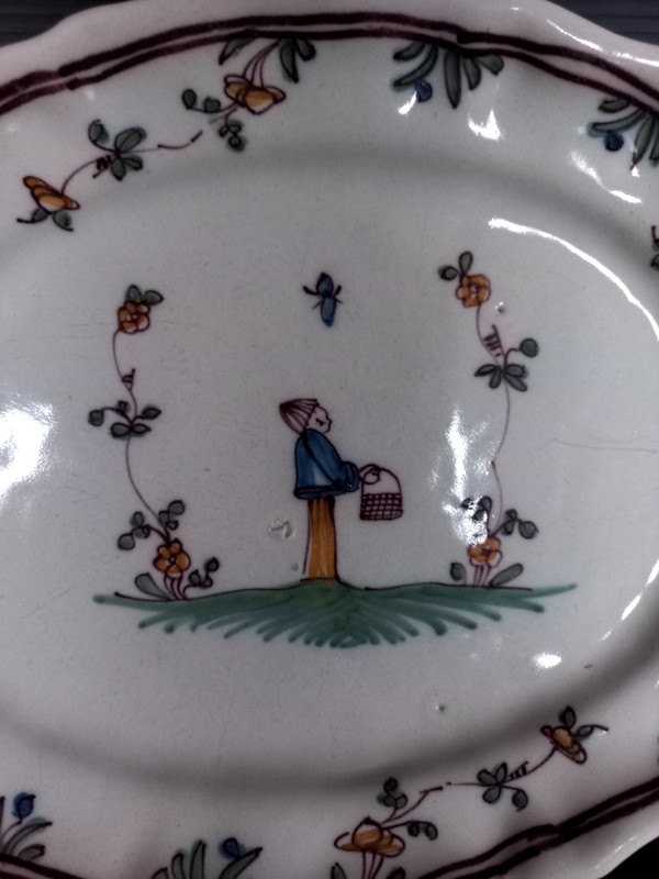 Moncaut earthenware dish