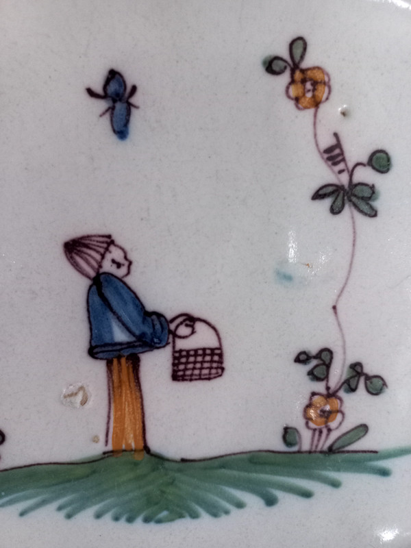 Moncaut earthenware dish