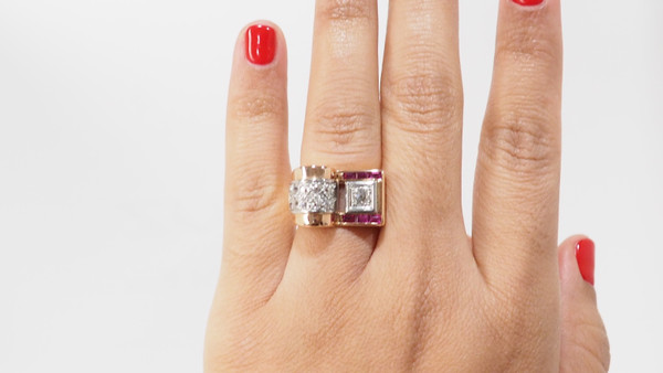 Bague Tank en or jaune, rubis et diamants