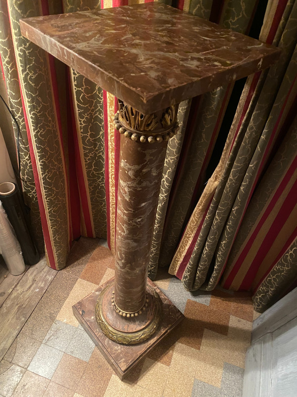 Säule Napoleon III , in Holzskellette lackiert faux Marmor brèche rosa Epoche 19.