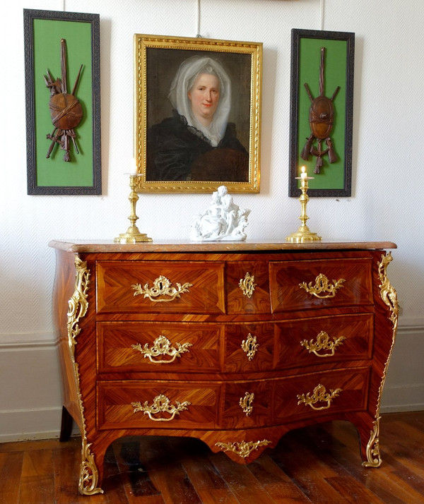 Grande coppa traforata Porcelaine De Paris dorata in oro di epoca Impero con base in finto marmo