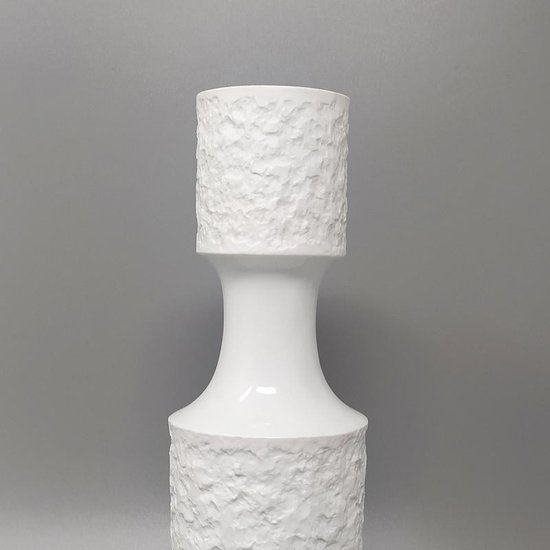 Superbe vase blanc de l'ère spatiale des années 1970 en porcelaine de Bavière