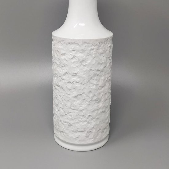 Superbe vase blanc de l'ère spatiale des années 1970 en porcelaine de Bavière