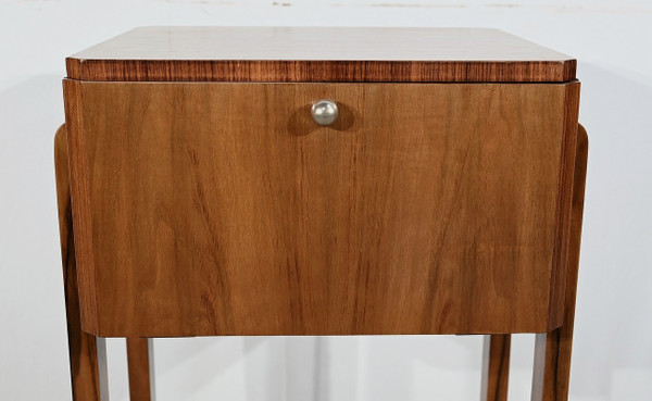 Petite Table Art Déco en Noyer – 1930