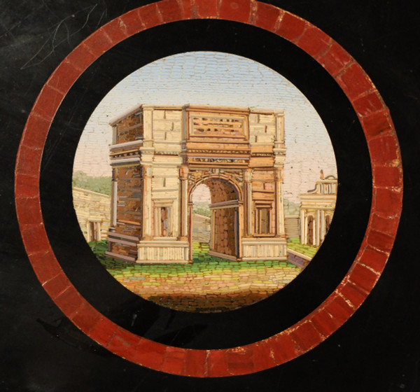 Tavolo con piedistallo in micromosaico con vedute di Roma, Italia, 1820-1830 ca.