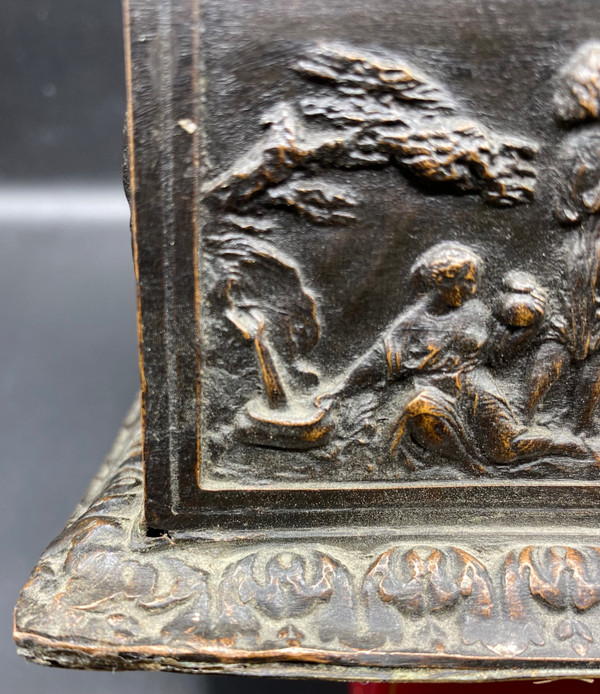 NINETEENTH CENTURY BOX