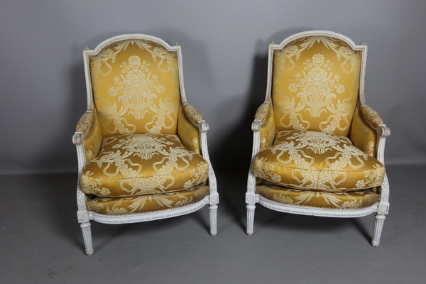 Louis XVI Salon