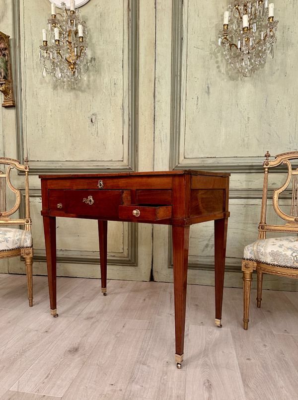 Mahogany Dressing Table Château Brand Louis XVI Period Circa 1780