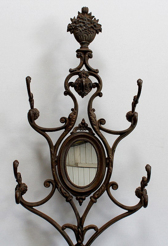 Vestiaire Porte-Parapluie en Fonte, de A. Corneau, Frères Charleville – Fin XIXe