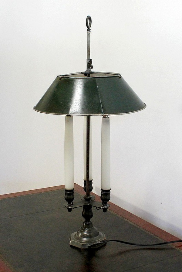 Rara lampada in bronzo, spirito Bouillotte – Inizio XX secolo