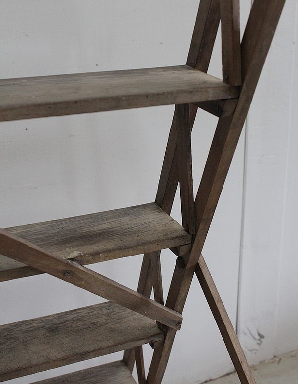 Escabeau de Métier Pliable en Hêtre – 1940