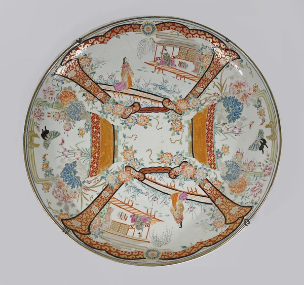 Bedeutende japanische Porzellanschale, Meiji-Ära – 2. Hälfte des 19. Jahrhunderts