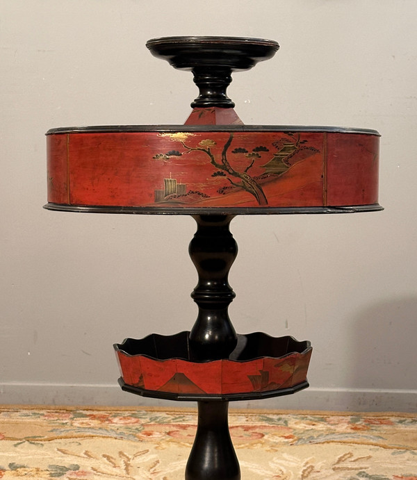 Maison Giroux, Tavolino da servitore giapponese Periodo Napoleone III 1870 circa